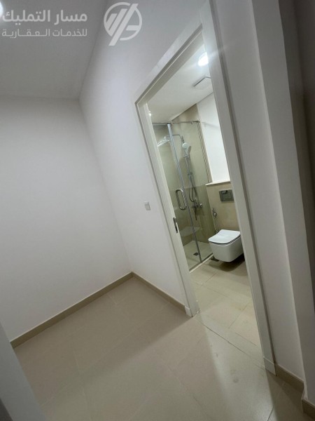 Photo by Daniel J. Schwarz